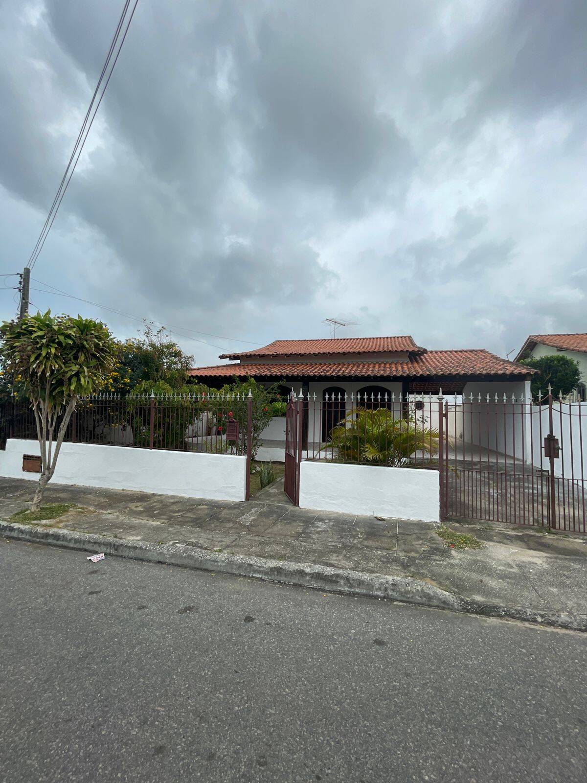 #837 - Casa para Locação em Iguaba Grande - RJ