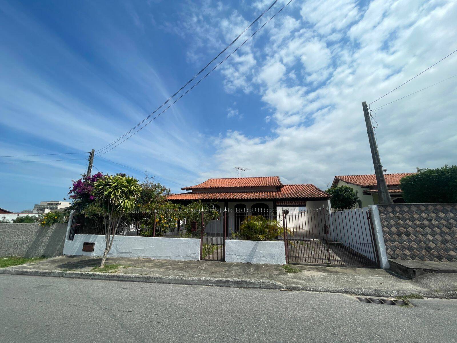 #837 - Casa para Locação em Iguaba Grande - RJ