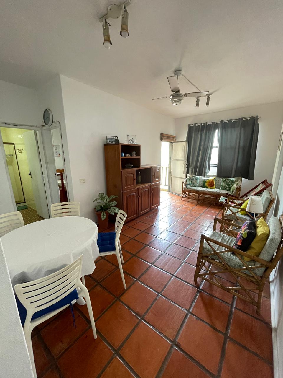 #847 - Apartamento para Locação em Iguaba Grande - RJ