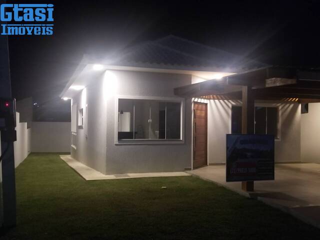 Casa para Venda em São Pedro da Aldeia - 4