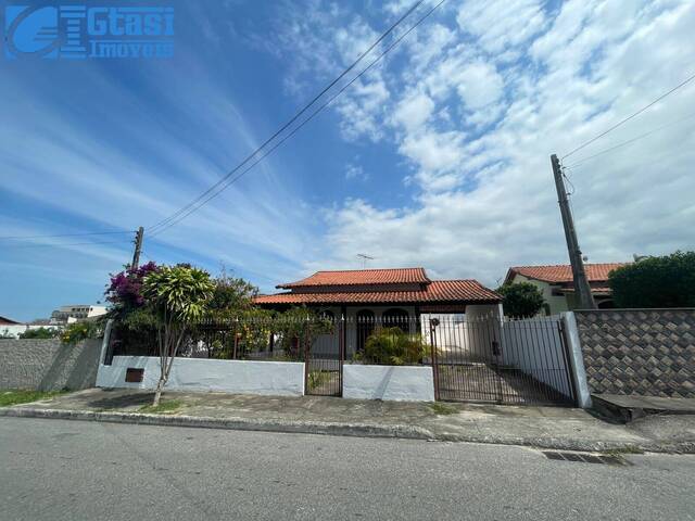 #837 - Casa para Locação em Iguaba Grande - RJ - 1