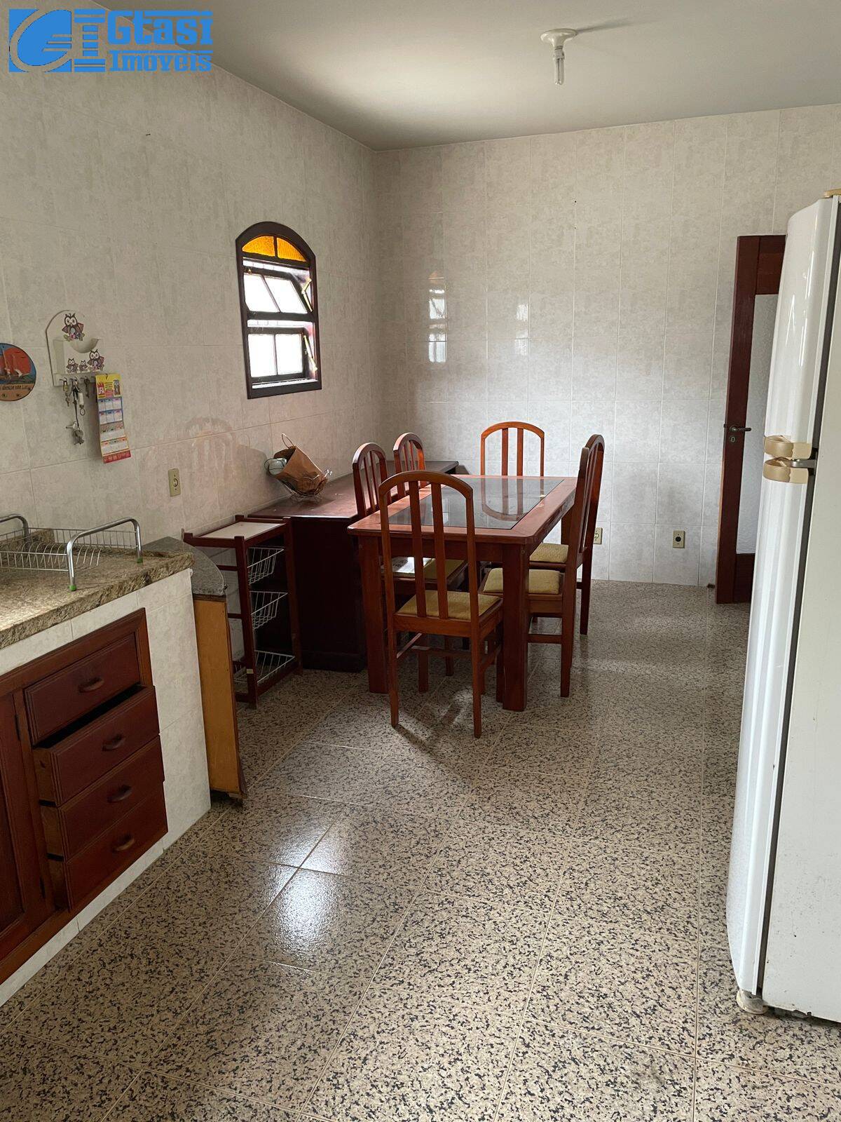 Casa para alugar com 3 quartos, 389m² - Foto 17